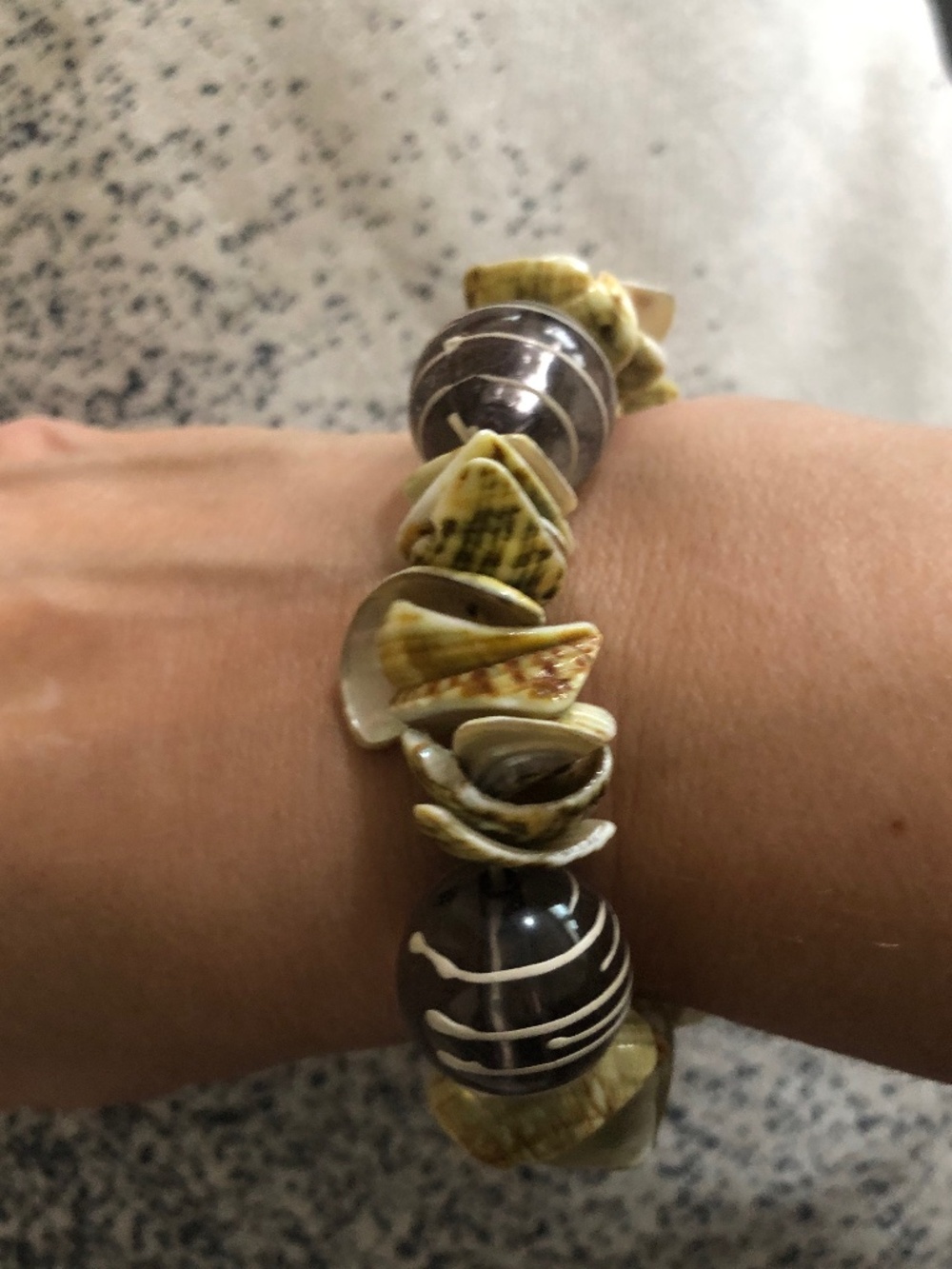 Shell bracelet with striped beads cream yellow green stretchy easy fit